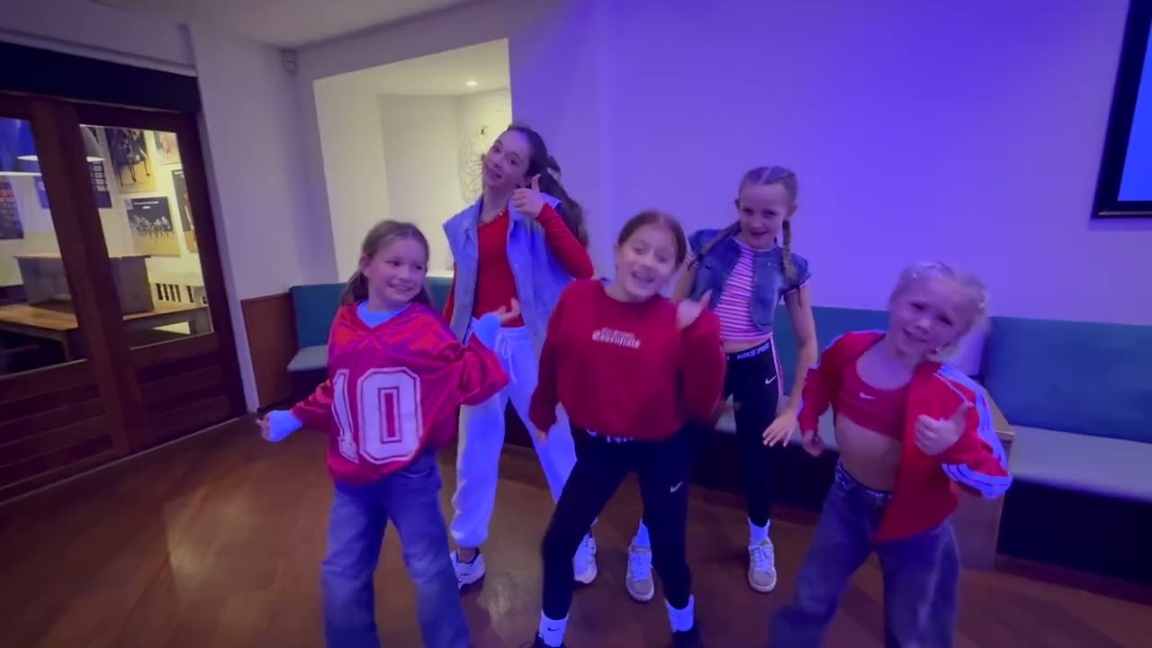 Trainingskamp videoclip