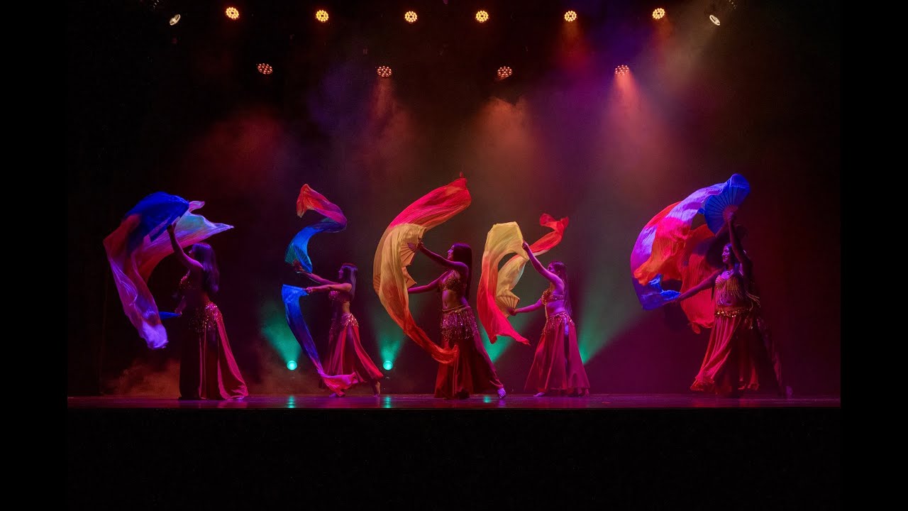 GRUPAL ABANICOS DE SEDA / ACADEMIA KAROLIN TOALA