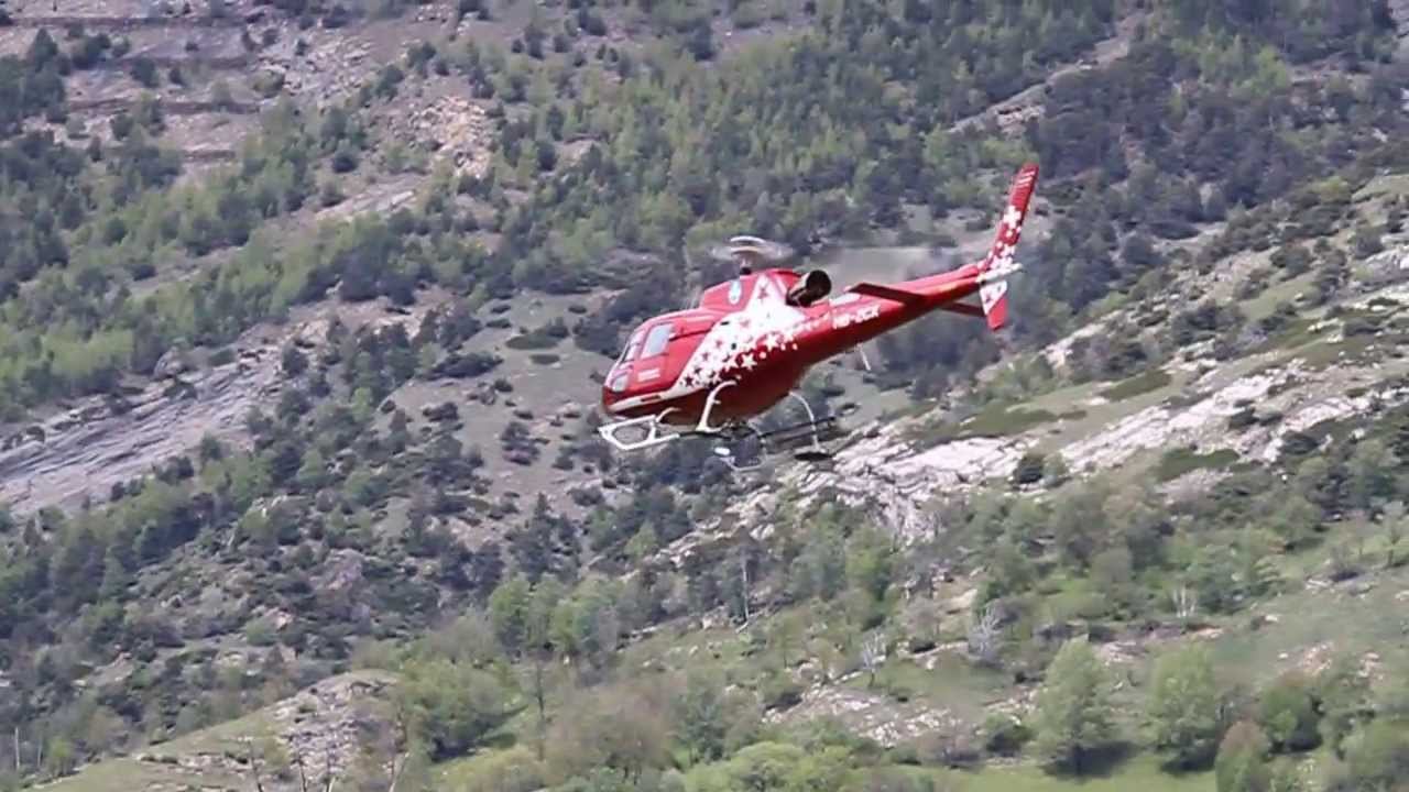 Ecureuil AS-350 B3 von Roland Kaufmann am 45 Jahre Jubiläum der Air-Zermatt