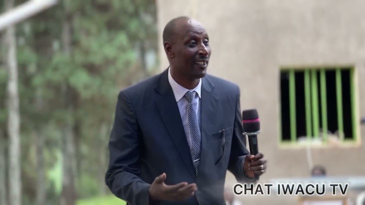 Pastor NKANIKA  NYUMA YUKO AMENYEKO INKOKO IGIRA ITAKO NKEYA ATANZE UMUGATI UFATIKA
