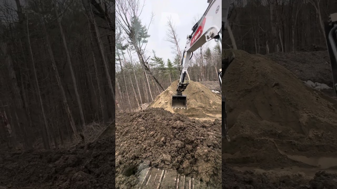 Bobcat E88 wet fill pile stacking