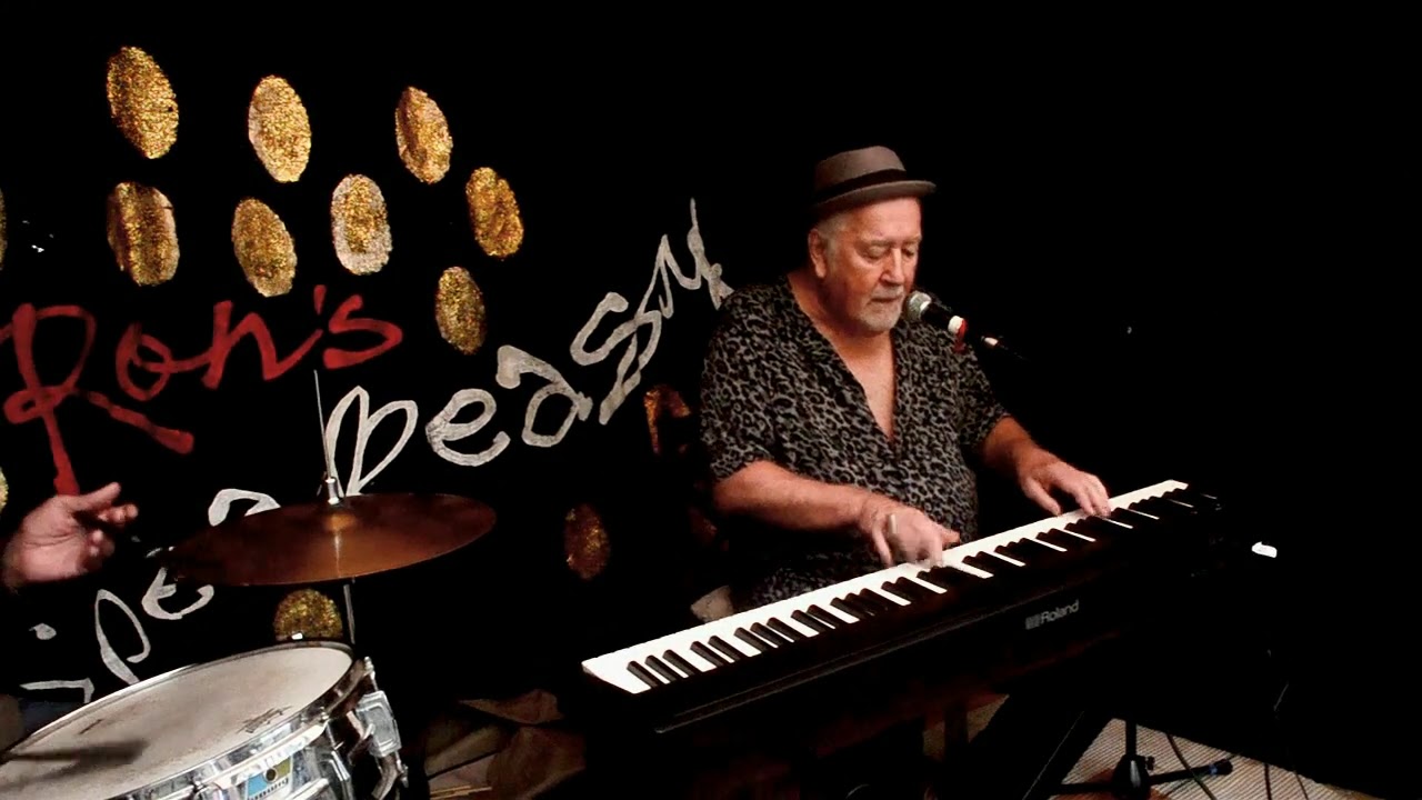 Diz Watson @ Ron`s Speakeasy