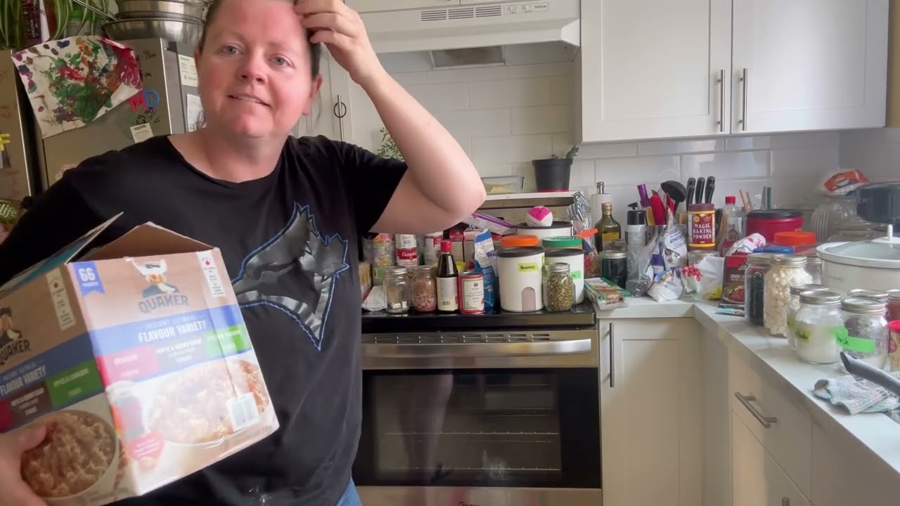 Pantry Disaster! - Cleaning out my Closet! 