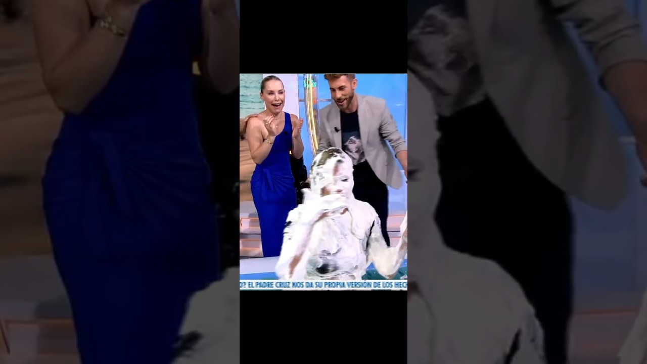Woman Face-Plants Into Pool Of Cream! #funny #pieintheface #tortanacara #wam