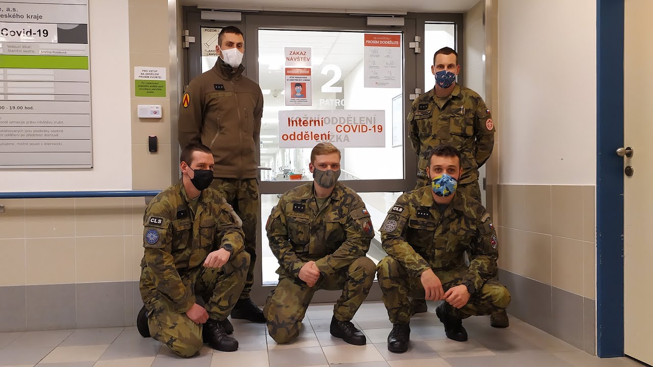 Klaudiánova nemocnice: Na Covid oddělení pomáhá armáda