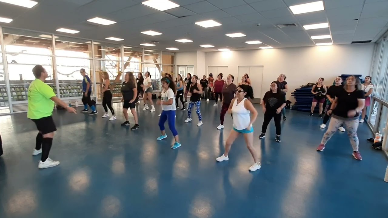 Baile entretenido 15 Viernes 13 de Marzo 2026 profesor Eduardo Ramírez CEVS lo Espejo
