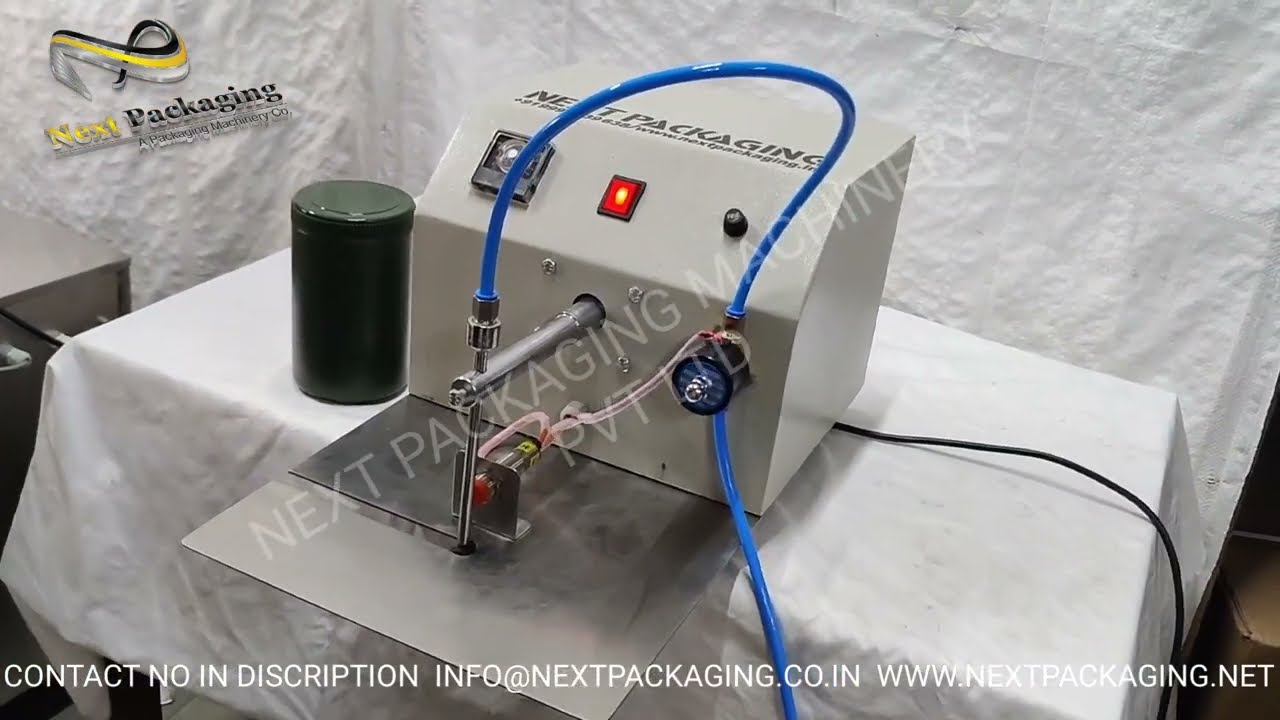 Nitrogen flushing machine for bottles, jar