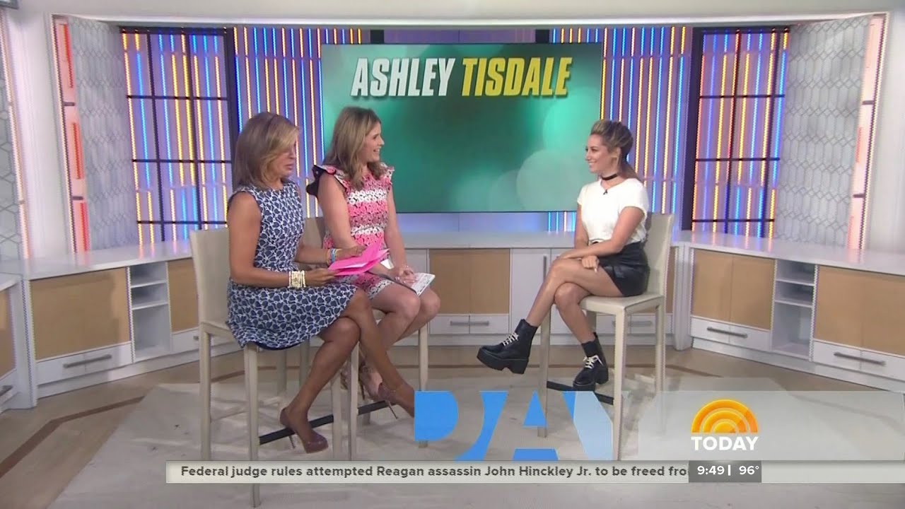 Ashley Tisdale in short boots and leather skirt - 27-Jul-2016
