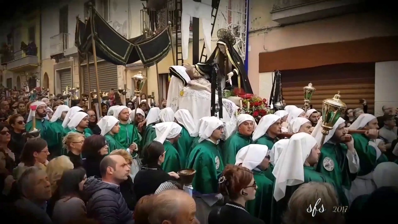 Sessa Aurunca - l'incontro, mattino del Sabato Santo.