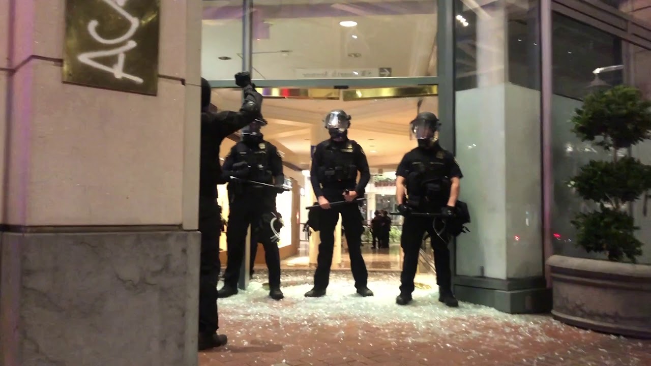 Portland Oregon Riot/Protest - Justice For George Floyd (Day 1)