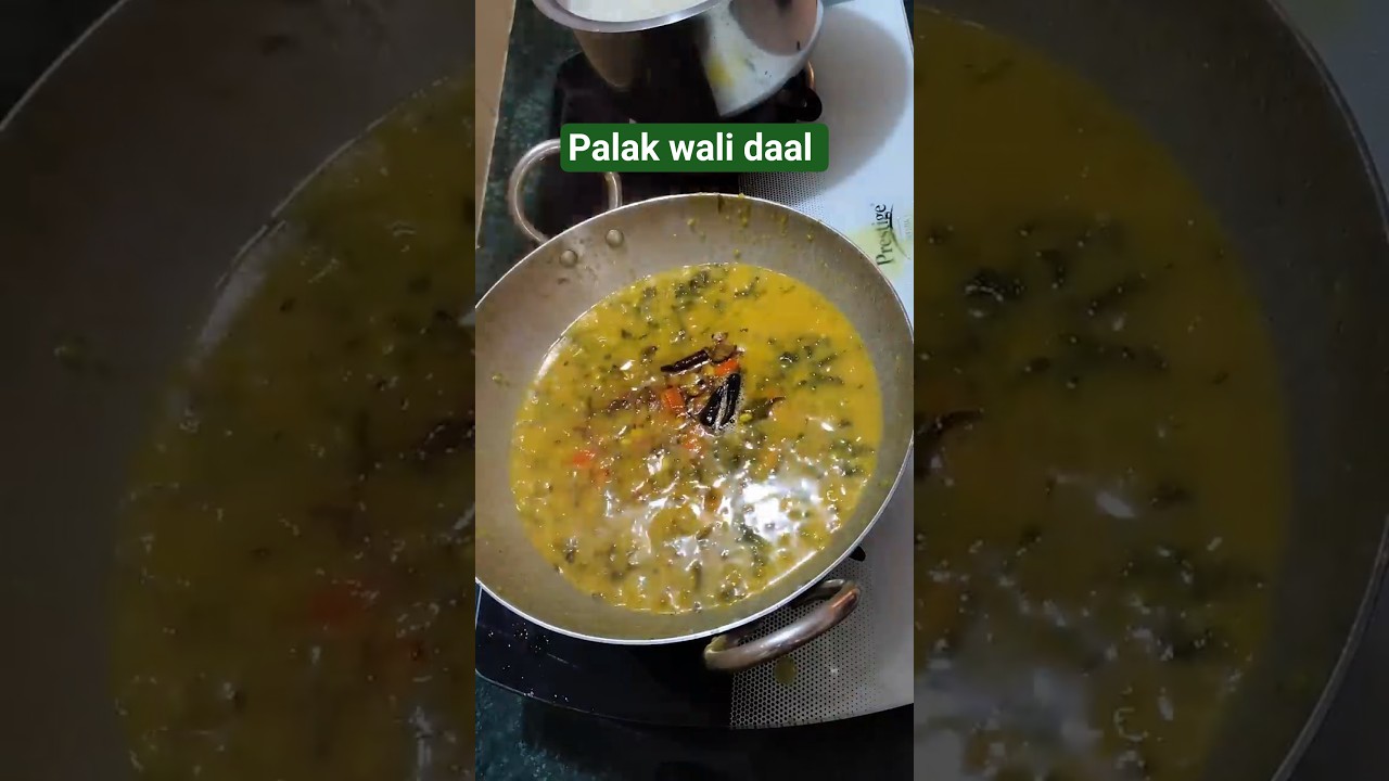 palak wali daal#food #cooking #youtubeshorts#youtubevideos #recipe #shorts #shortvideo #short#viral
