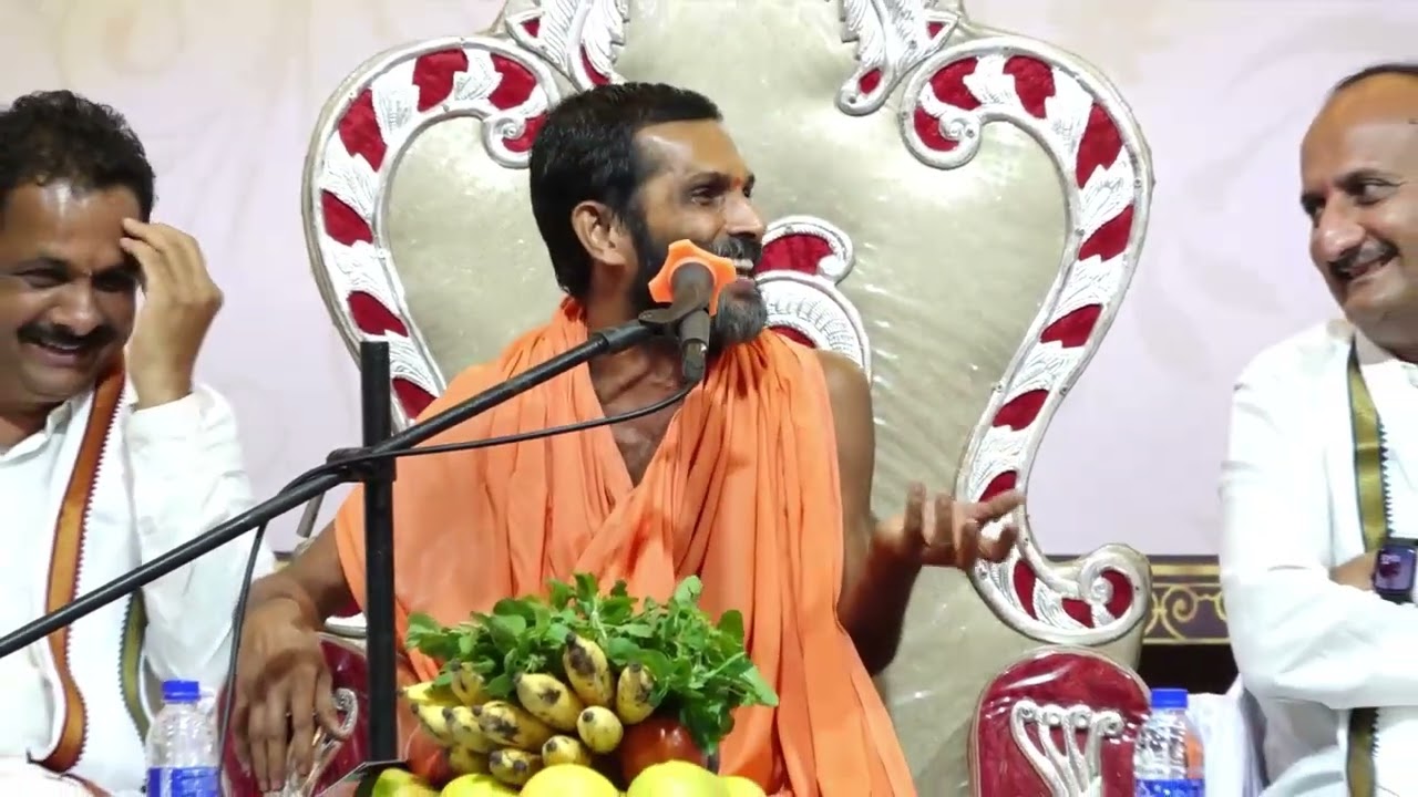 ಮಂತ್ರಿಯ ಕೋಟಿನಲ್ಲಿ ಕಿಸೆ ಯಾಕಿಲ್ಲ..?