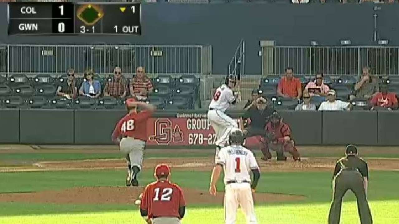 G-Braves' Hamilton hits three-run dinger