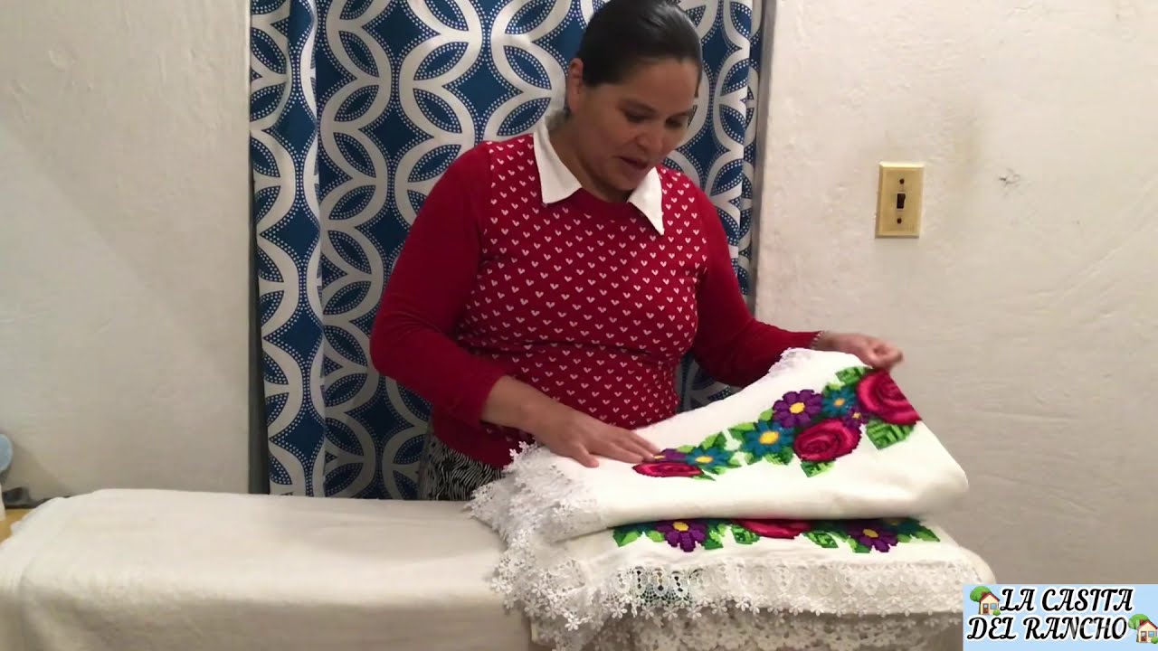 🏡ENSEÑANDO MIS MANTELITOS DE PUNTO DE CRUZ DEL RANCHO.🏡