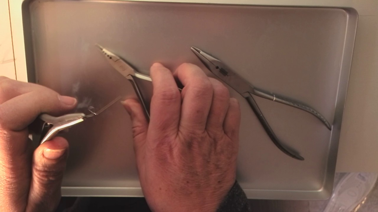 DIY Ross Fraiser of Omega nagelbeugel maken.