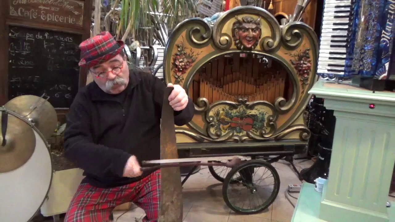 Mon Amant de Saint Jean. Accord&eacute;on Decap et scie musicale