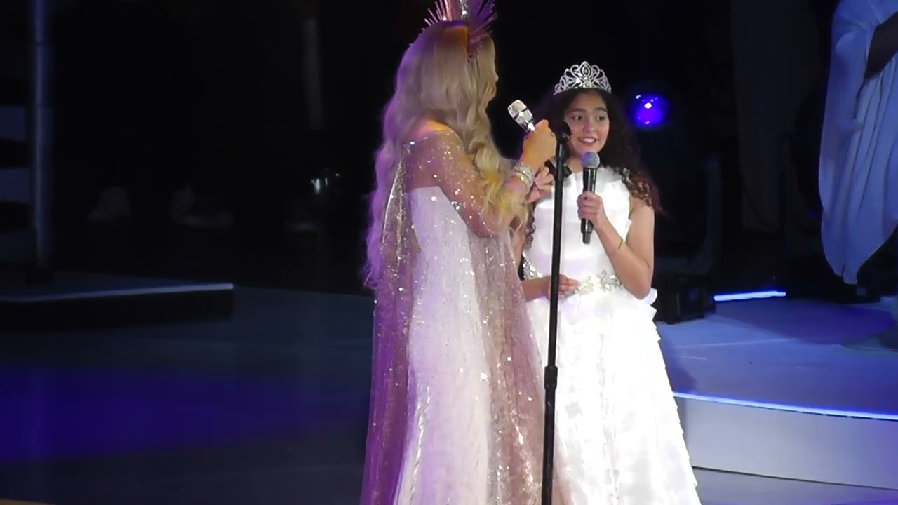 Mariah Carey & Miss Monroe Jesus Born On This Day 2023