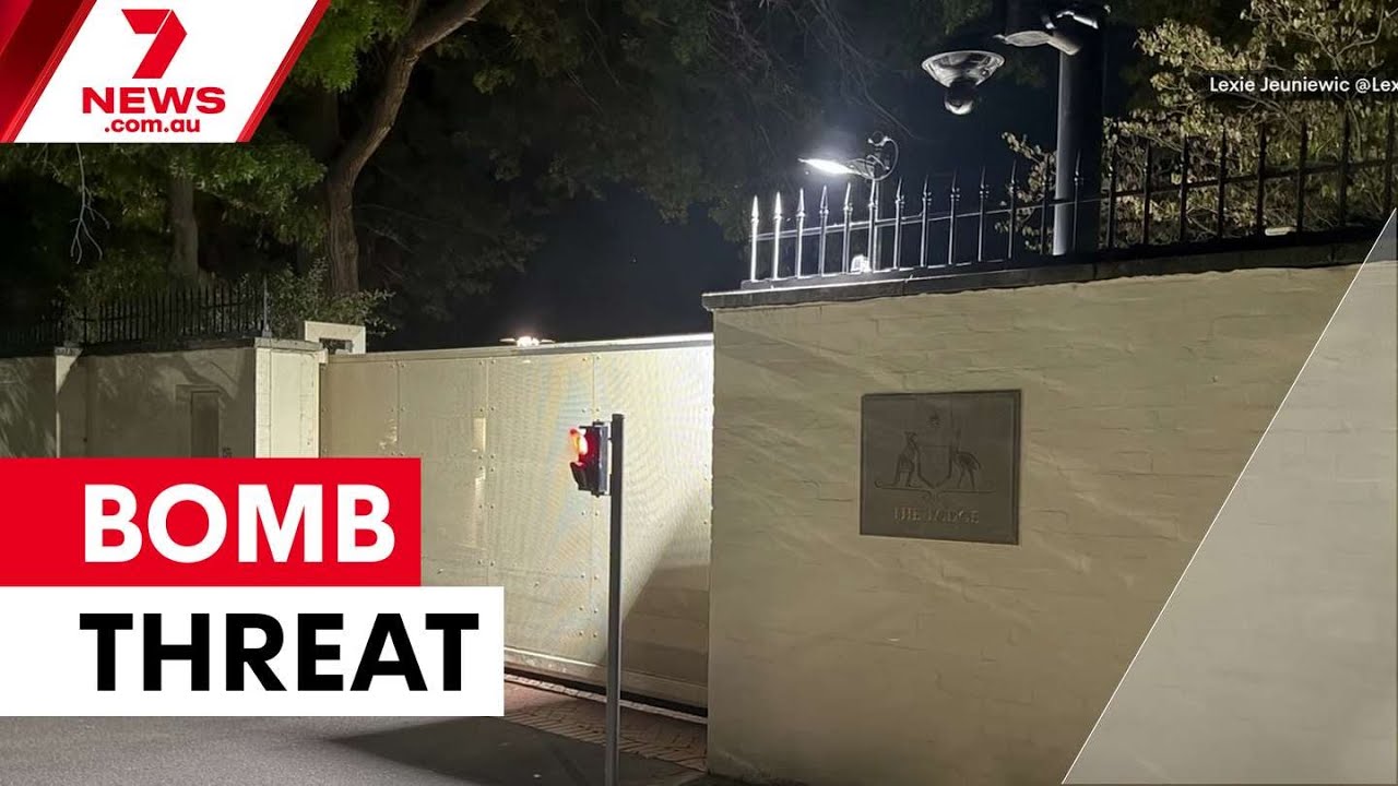Prime Minister evacuated after bomb threat at the Lodge | 7NEWS