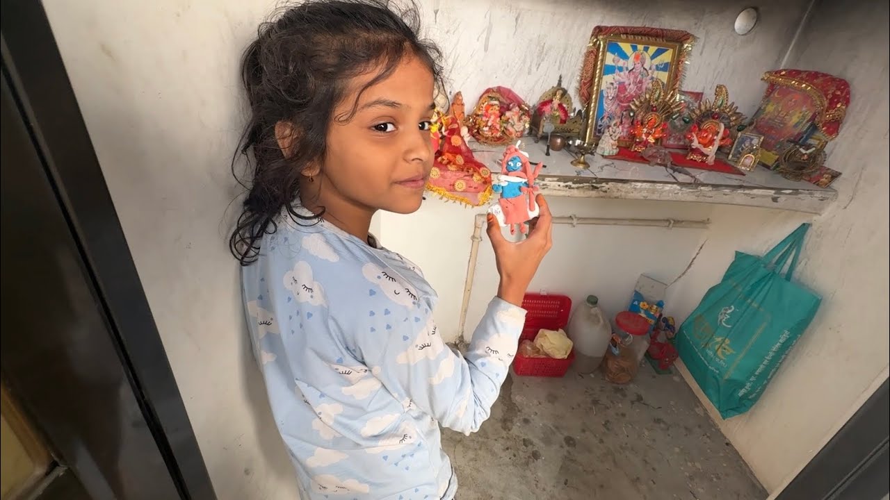 Shradha ne 1 our chiz bana diya 😳 @souravjvlogs 