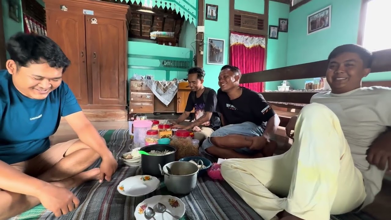 MANDOR MUDIK KE LAMPUNG 1 BULAN ! - SIAP DADI CEO KARET PULANG BAWA PAJERO ! 😍💸