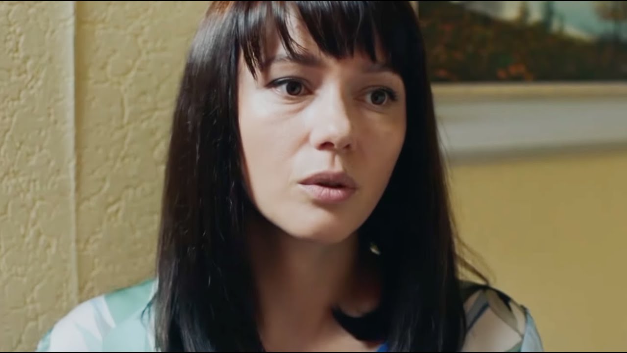 👀 ASTRO de CINEMA se APAIXONA por mãe SOLTEIRA! 🔥😱  Filme romântico em Português