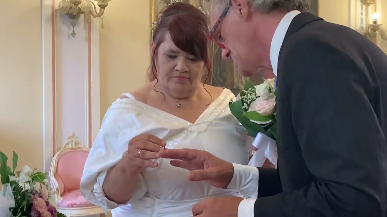 Vivono a Malpensa, si sposano a Varese: matrimonio speciale per Attilio e Dolores