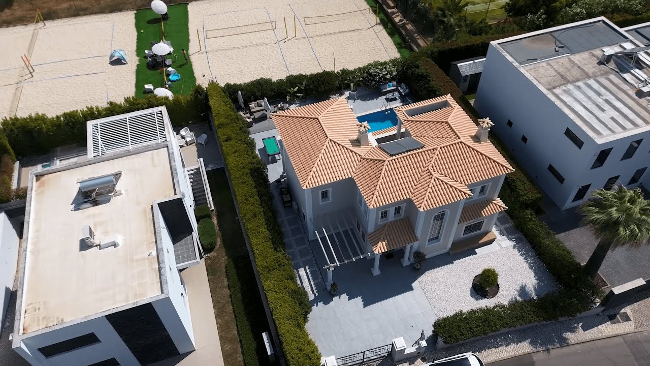 Inside a Stunning Algarve 3 Bedroom Villa