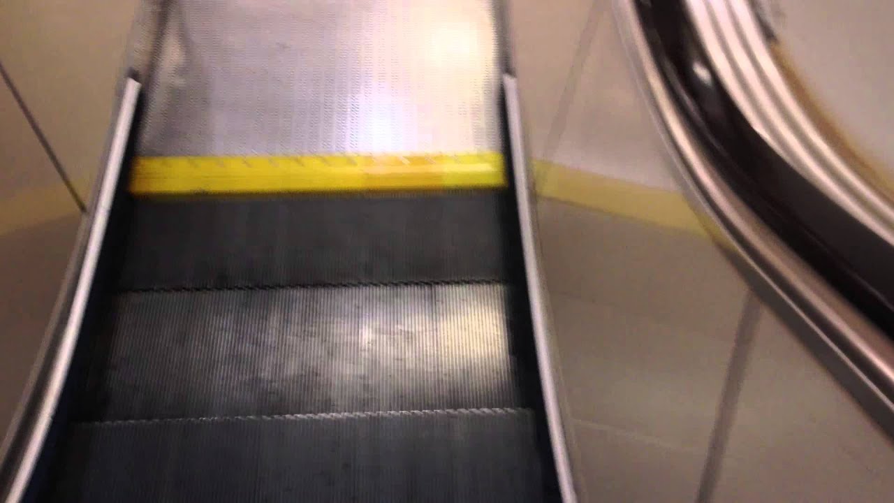 Vintage Montgomery Escalators in JCPenney at Vallco Shopping Mall in Cupertino, CA Retake 2