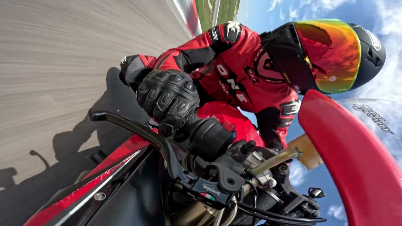 Working On Smoother Inputs | Eagles Canyon Raceway | Suzuki GSXR 600