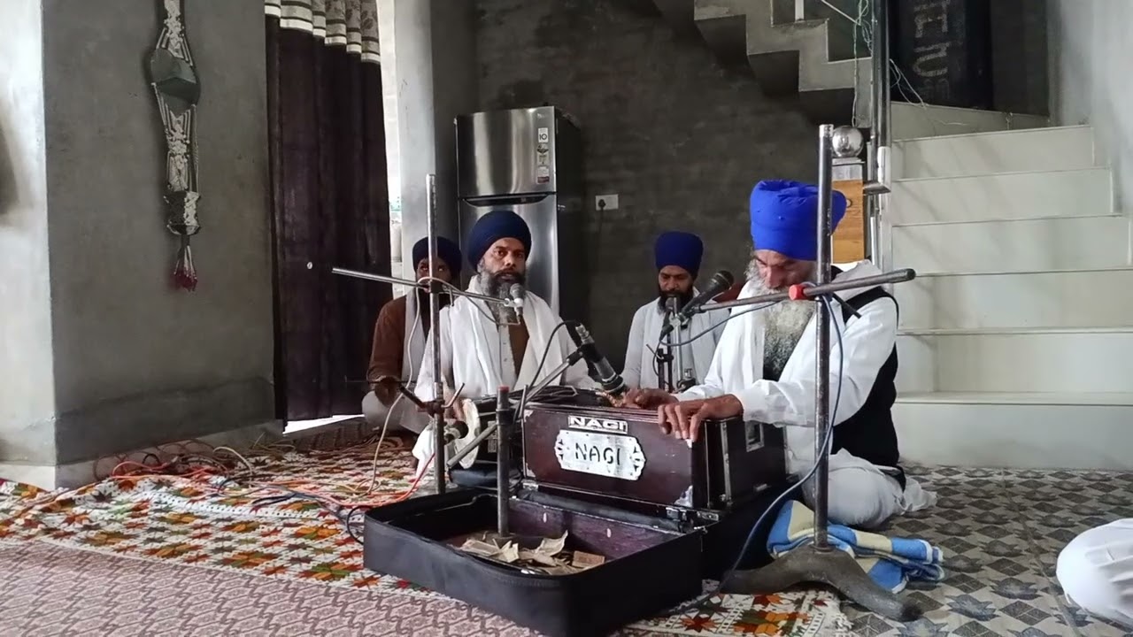 ਆਖੰਡ ਪਾਠ ਸਾਹਿਬ ਜੀ ਦੇ ਭੋਗ ਉਪਰੰਤ ਕੀਰਤਨ ਦੀ ਹਾਜਰੀ ਪਿੰਡ ਮਾਹੀਨੰਗਲ ਵੇਖੇ। ।