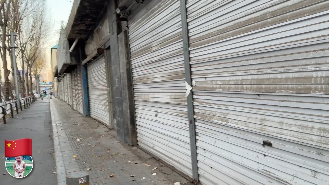 Chinese Young Man Uncovers The Fading Industrial City in China