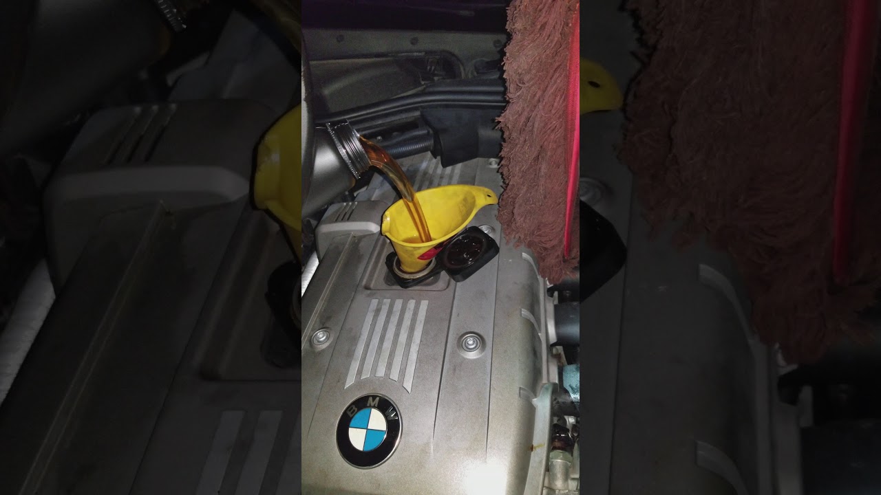 HOW TO CHANGE OIL ON A  BMW 2006 530I