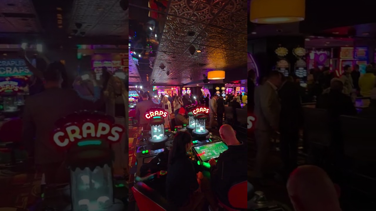 Golden Gate Hotel and Casino Free Play & Free Drinks 6P-7P Daily. Best Deal In Town! 