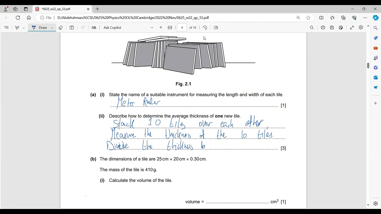 IGCSE Physics 0625/33/O/N/22