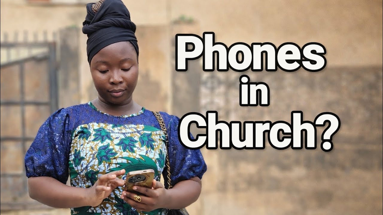 Phones in Church… Are We Too Distracted? |  Sunday Reflection