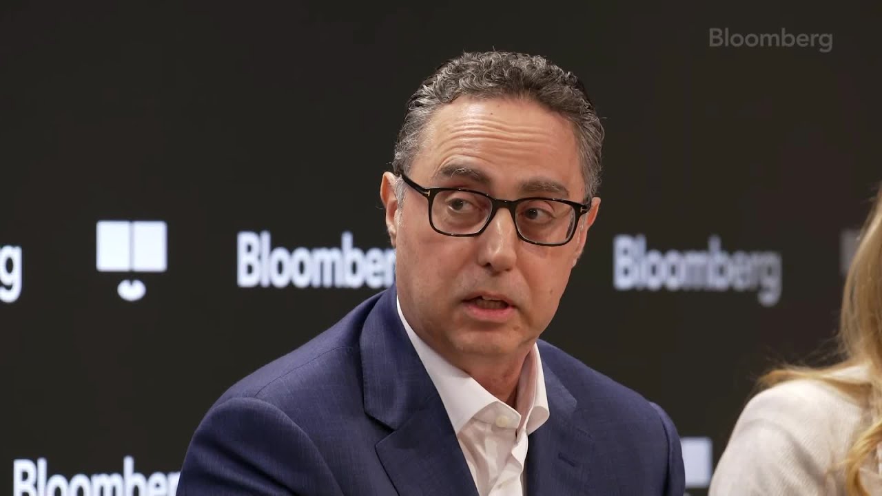 DoubleLine's Cohen Warns of AI Bubble Coming to Credit