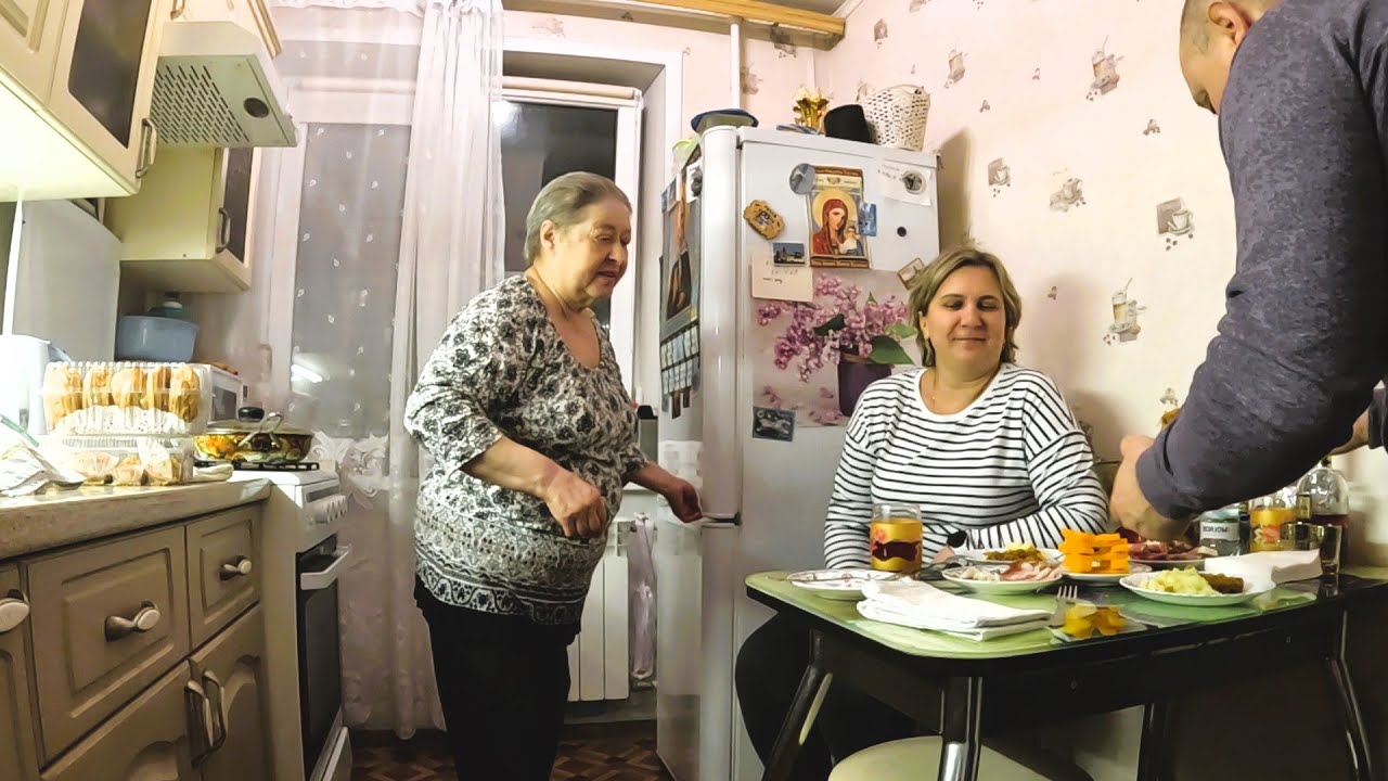 ПОЗДРАВИЛИ СВЕКРОВЬ И БРАТА