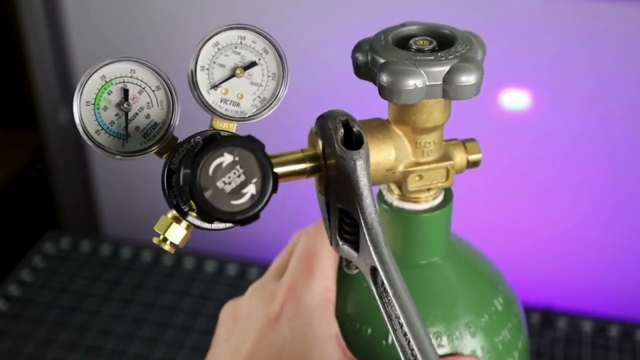 Setting Up Argon and Regulator on Permanent Jewelry Welder