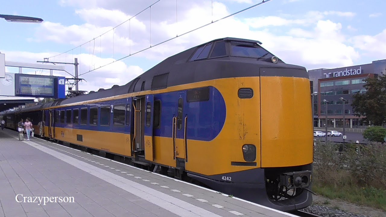Treinen Enschede - Deventer met NS Intercity Trein ICMm