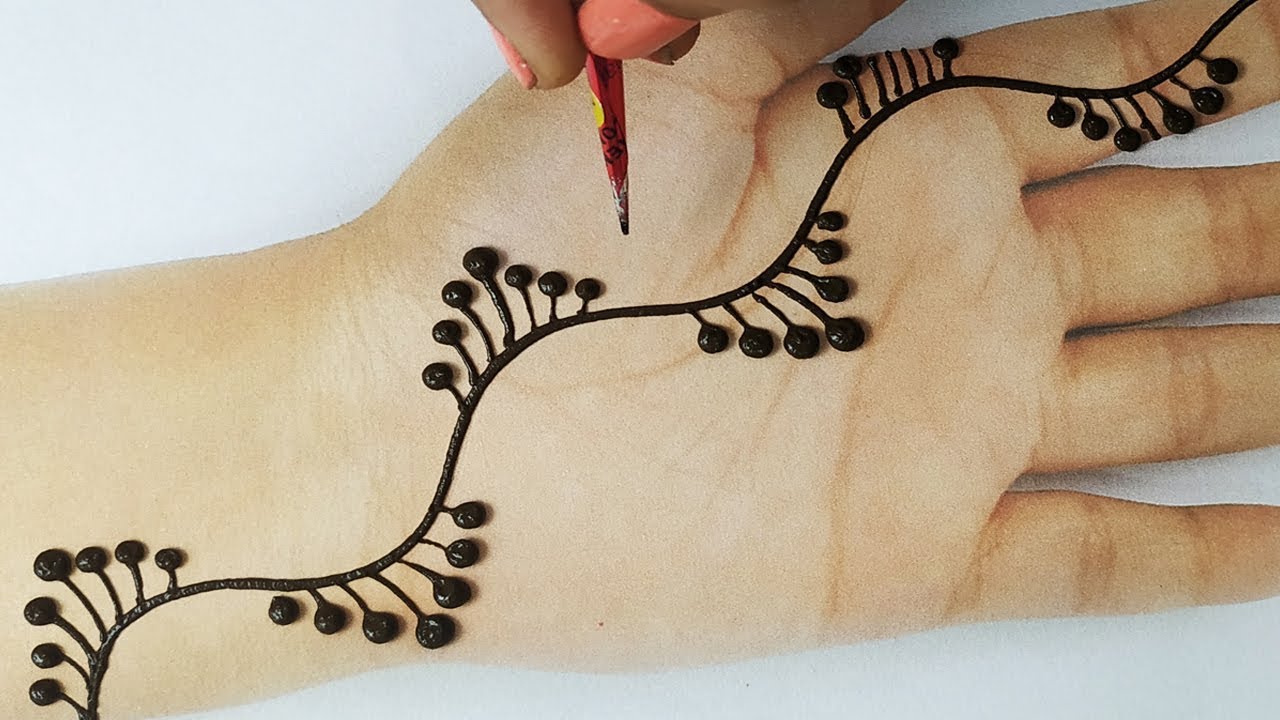 बहुत आसान गोल टिक्की मेहँदी लगाना सीखे - सरल शेडेड मेहँदी - Easy Stylish Mehndi Design for Hands