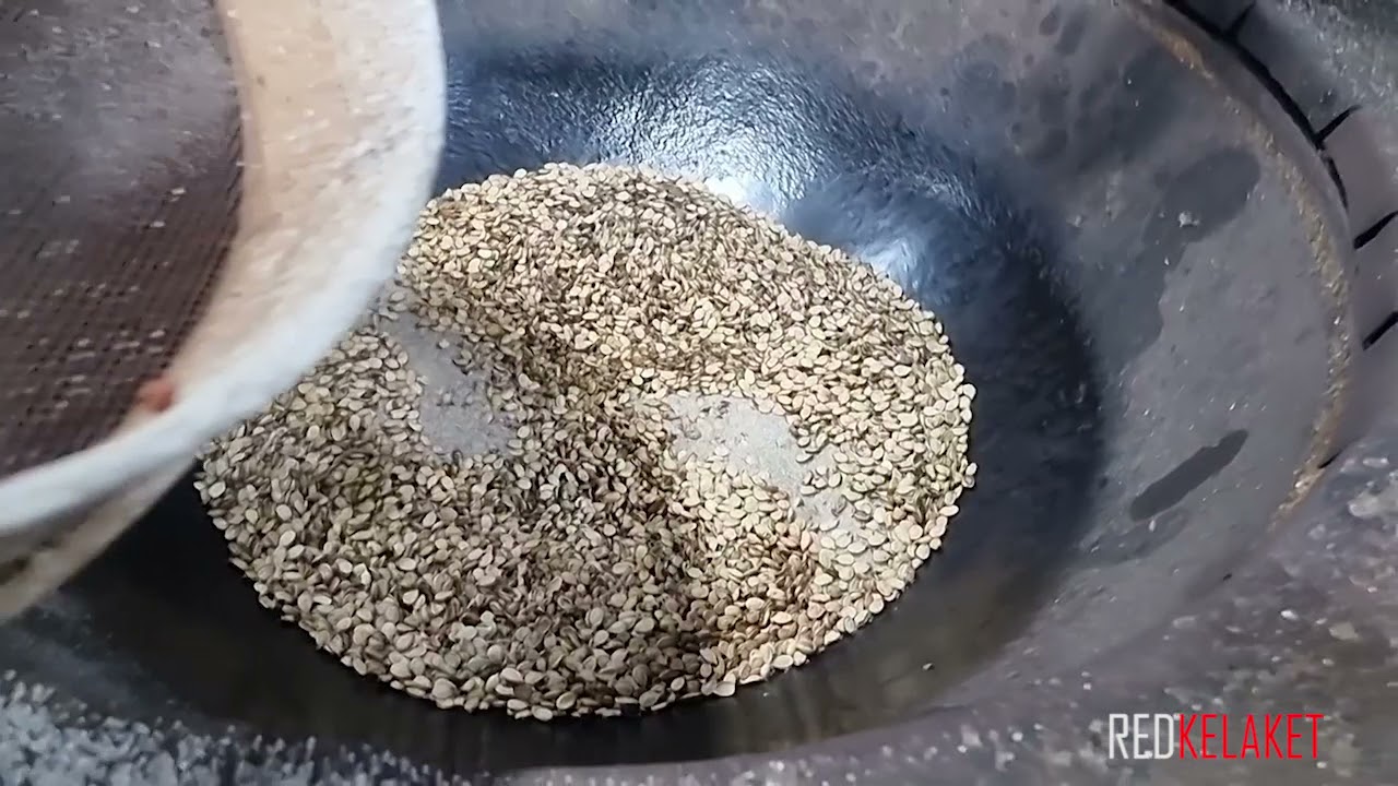 roasted sunflower seeds