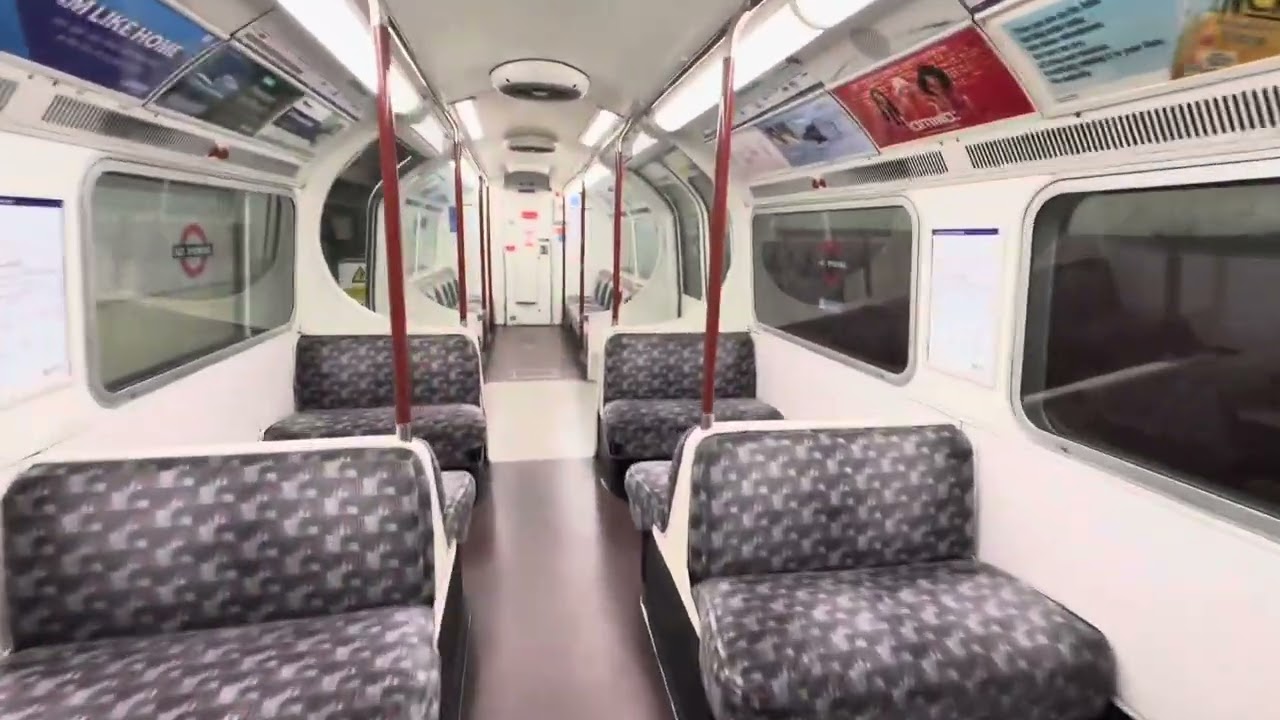 1972 MK2 Tube stock Elephant&Castle to Waterloo Bakerloo line .