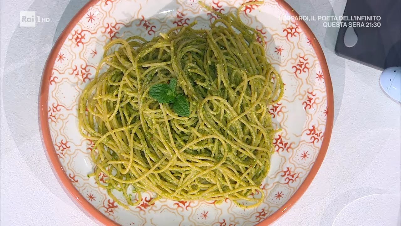 Pasta al pesto povero - È sempre mezzogiorno 08/01/2025