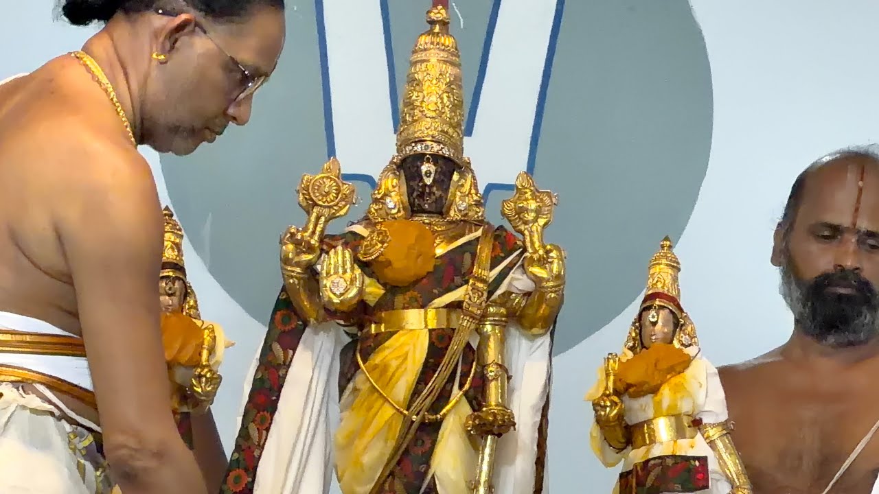 ஈக்காட்டு தாங்கல் திருமஞ்சனம் 