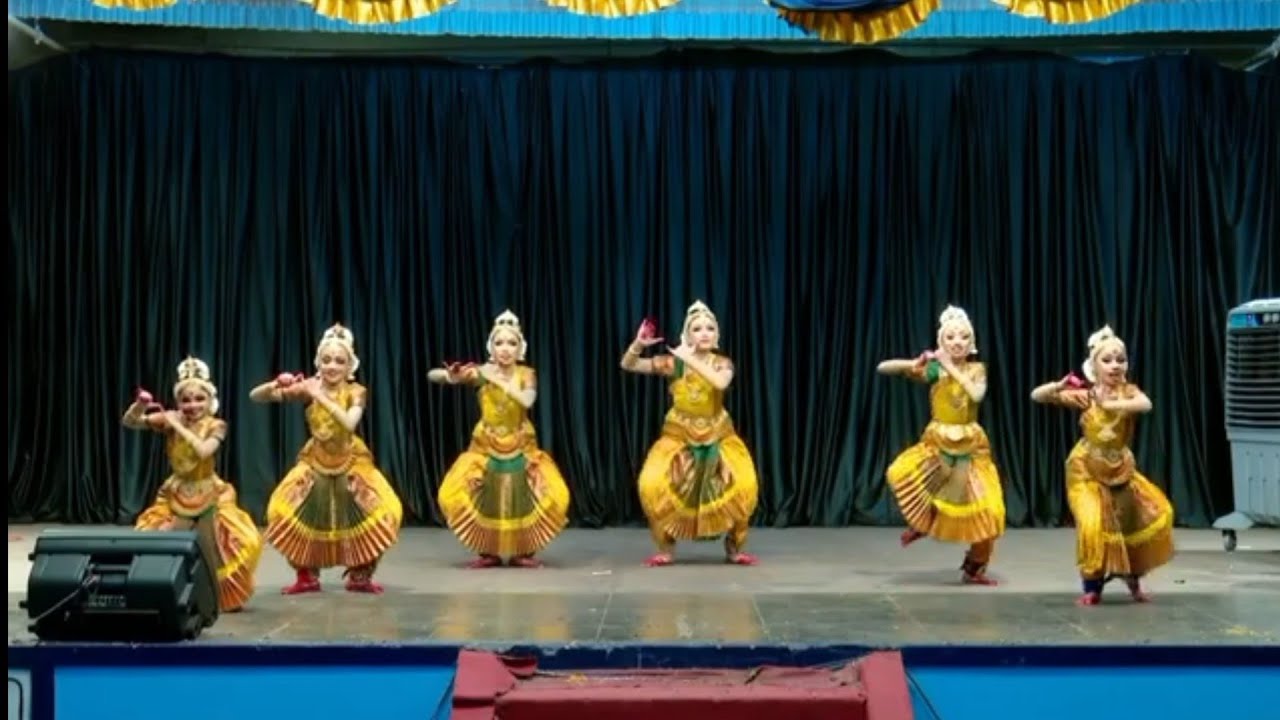 GOVARDHANA GIRIDHARA ✨@ GVR || Bharathnatyam || 1.5k+views