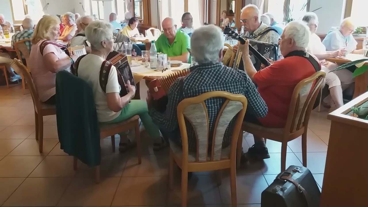 Wenn der Wein blüht - Singen im Rhön-Hotel Grabenhöfchen/ Poppenhausen am 16.06.25