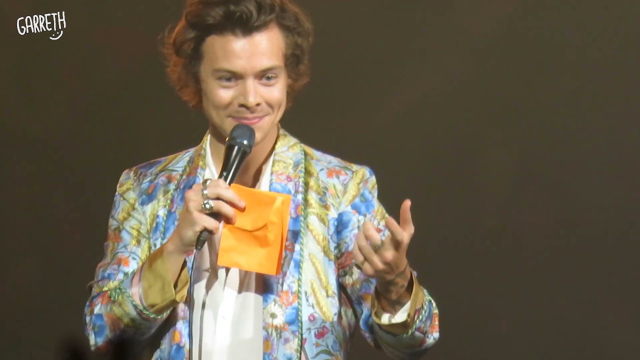 Harry Styles y su obsesión por los bebés / PARTE 1