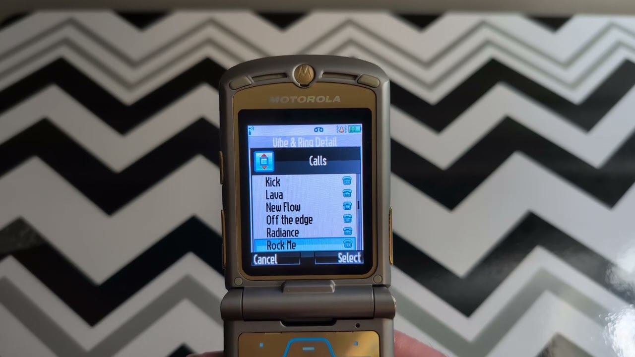 Motorola Razr V3i Dolce & Gabbana Edition (T-Mobile Variant) Ringtones and Sounds