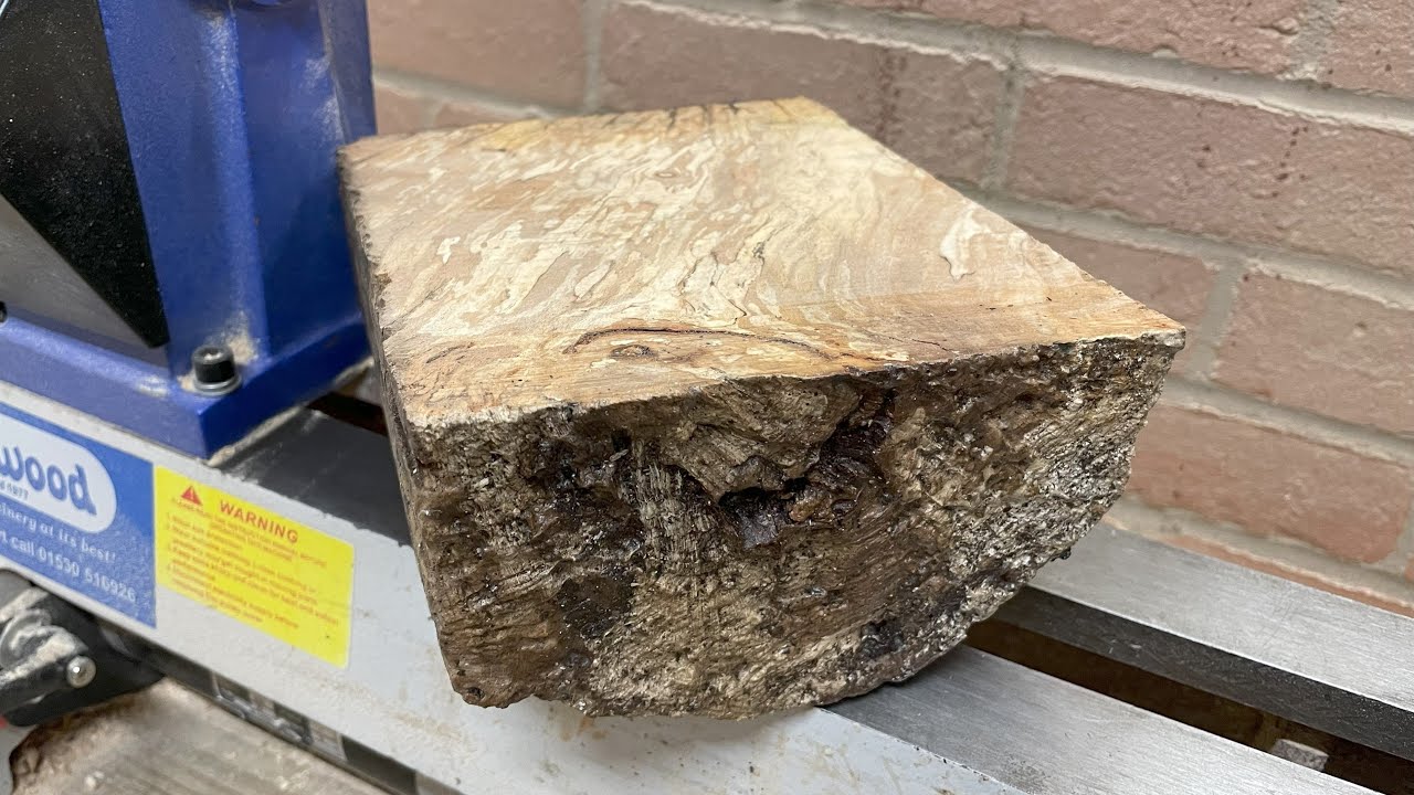 Highly Spalted Beech Log to Bowl - Wood turning