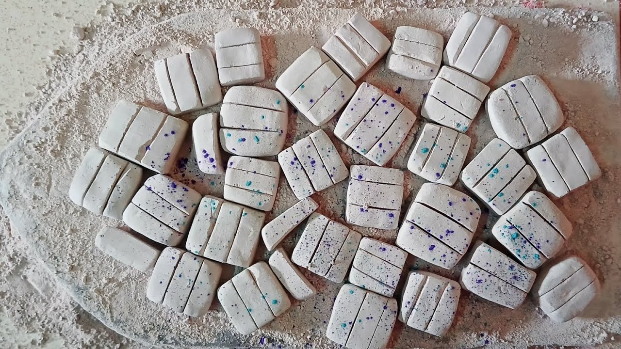 Homemade chalk bar crushing asmr satisfying video/ slate pencil crunching/clay crushing 🤤🤤
